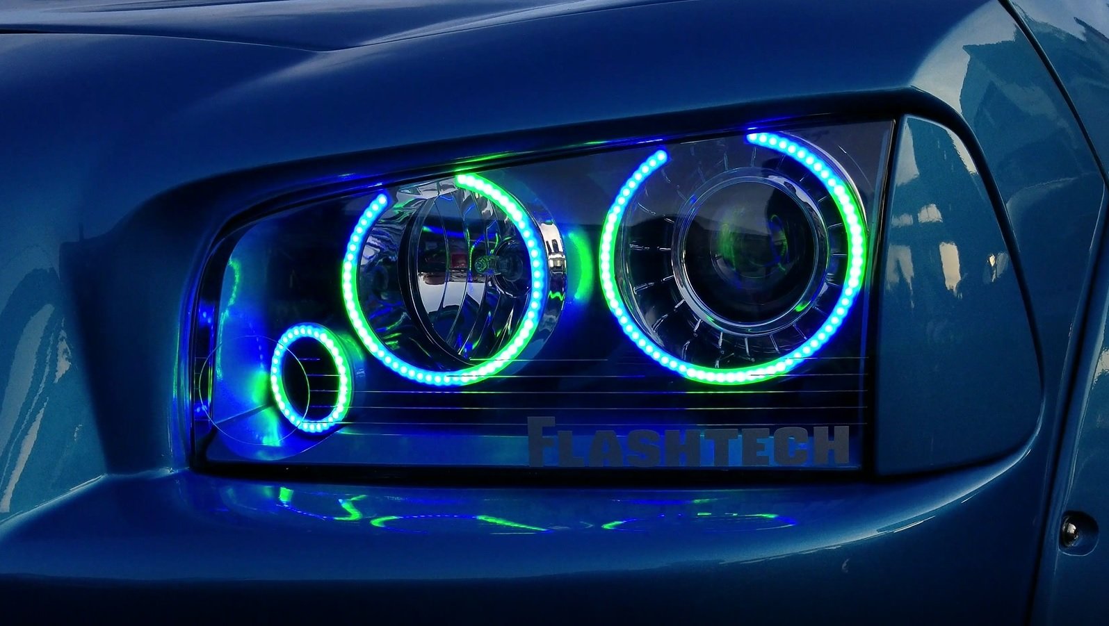 Dodge-Viper-2003, 2004, 2005, 2006, 2007, 2008, 2009, 2010-LED-Halo-Headlights-ColorChase-No Remote-DO-VI0310-CCH